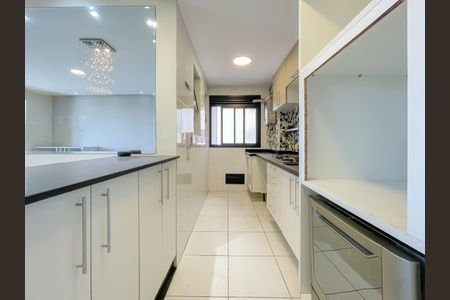 Apartamento à venda com 65m², 2 quartos e 2 vagasCozinha e Área de Serviço