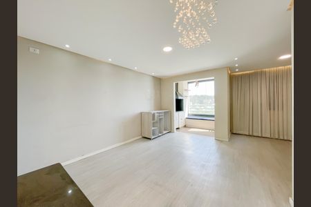 Apartamento à venda com 65m², 2 quartos e 2 vagasSala