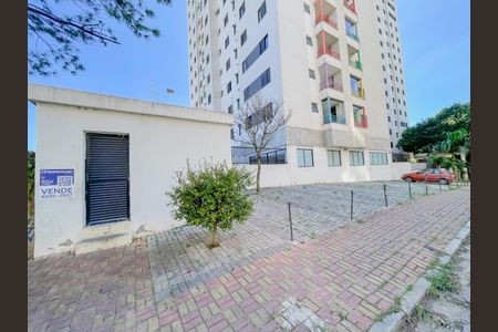 Apartamento à venda com 65m², 2 quartos e 2 vagasFachada
