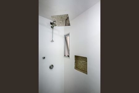 Apartamento para alugar com 70m², 3 quartos e 2 vagasChuveiro do Banheiro 