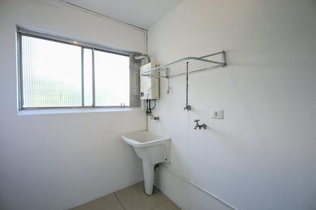 Apartamento para alugar com 70m², 3 quartos e 2 vagasÁrea de Serviço 