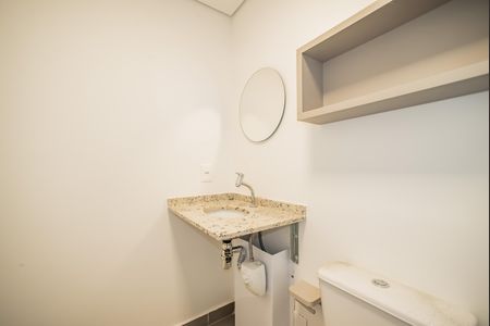 Banheiro de kitnet/studio para alugar com 1 quarto, 28m² em Vila Clementino, São Paulo