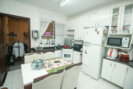 Apartamento à venda com 61m², 2 quartos e 1 vaga Apartamento à venda com 61m², 2 quartos e 1 vagaCozinha
