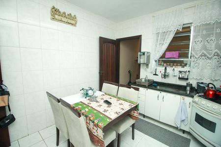 Apartamento à venda com 61m², 2 quartos e 1 vaga Apartamento à venda com 61m², 2 quartos e 1 vagaCozinha