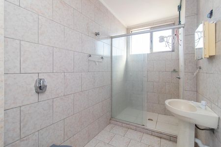 Apartamento para alugar com 68m², 2 quartos e sem vagaBanheiro