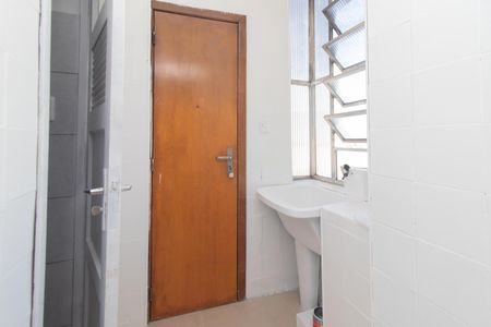 Apartamento para alugar com 68m², 2 quartos e sem vagaCozinha e Área de Serviço