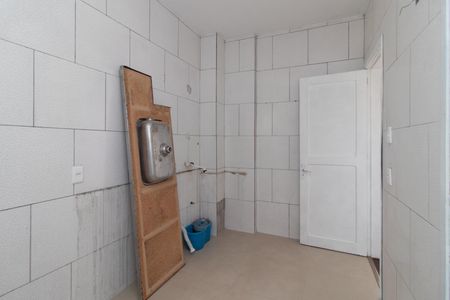 Apartamento para alugar com 68m², 2 quartos e sem vagaCozinha e Área de Serviço