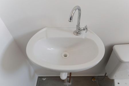 Apartamento para alugar com 39m², 2 quartos e sem vagaBanheiro