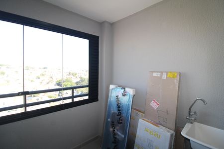Apartamento para alugar com 39m², 2 quartos e sem vagaVaranda