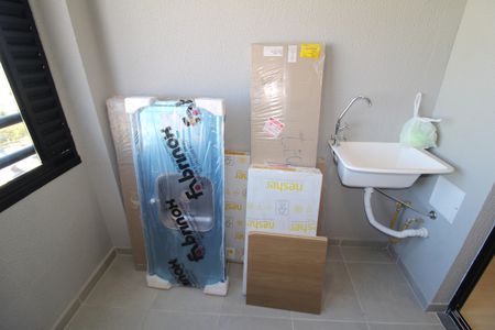 Apartamento para alugar com 39m², 2 quartos e sem vagaVaranda