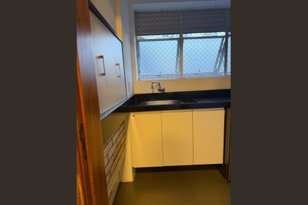 Apartamento para alugar com 105m², 3 quartos e 1 vaga Apartamento para alugar com 105m², 3 quartos e 1 vagaÁrea de serviço