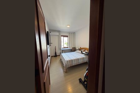 Apartamento para alugar com 105m², 3 quartos e 1 vaga Apartamento para alugar com 105m², 3 quartos e 1 vagaQuarto