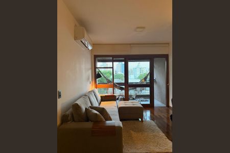 Sala de apartamento para alugar com 3 quartos, 105m² em Rio Branco, Porto Alegre