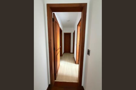 Apartamento para alugar com 105m², 3 quartos e 1 vaga Apartamento para alugar com 105m², 3 quartos e 1 vagaCorredor