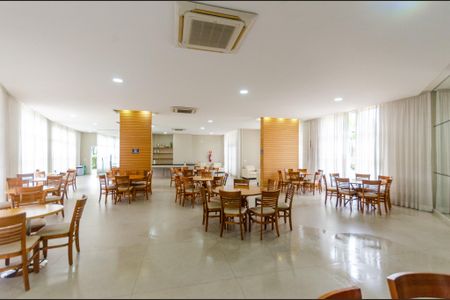 Apartamento à venda com 153m², 3 quartos e 2 vagasÁrea comum - Salão de Festas