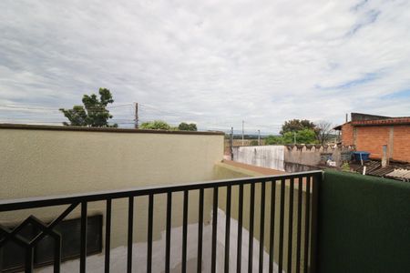 Casa para alugar com 96m², 2 quartos e 3 vagasSacada