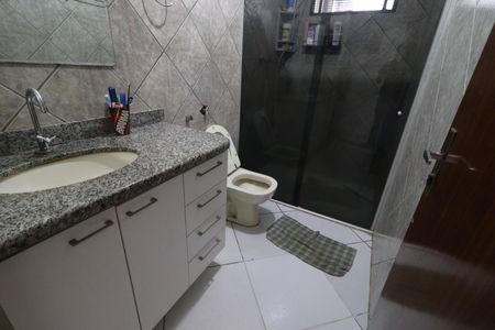 Casa para alugar com 96m², 2 quartos e 3 vagasBanheiro