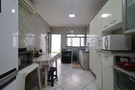 Cozinha de casa para alugar com 2 quartos, 96m² em Residencial Parque dos Servidores, Ribeirão Preto
