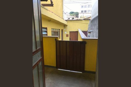 Casa para alugar com 55m², 2 quartos e sem vaga