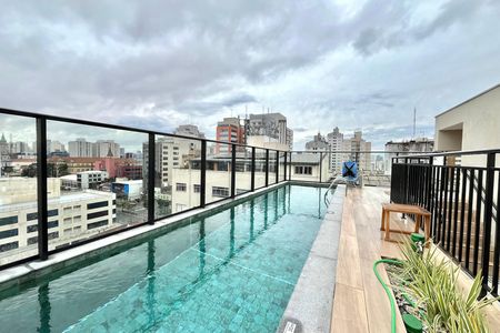 Studio para alugar com 28m², 1 quarto e sem vagaÁrea comum - Piscina
