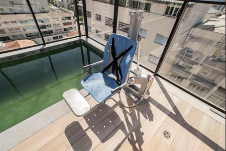 Studio para alugar com 27m², 1 quarto e sem vaga Studio para alugar com 27m², 1 quarto e sem vagaÁrea comum - Piscina (Acesso PCD)