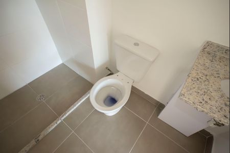 Studio para alugar com 27m², 1 quarto e sem vaga Studio para alugar com 27m², 1 quarto e sem vagaBanheiro