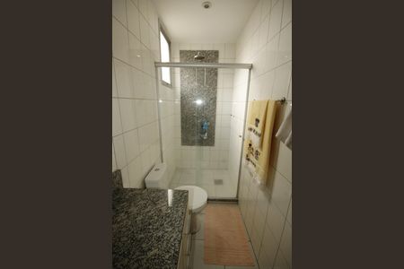 Apartamento à venda com 75m², 2 quartos e 2 vagasbanheiro 2