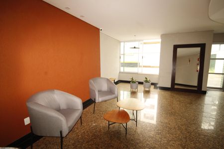 Apartamento à venda com 75m², 2 quartos e 2 vagasHall de entrada