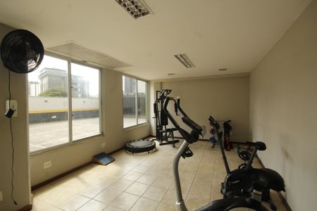 Apartamento à venda com 75m², 2 quartos e 2 vagasÁrea comum - Academia