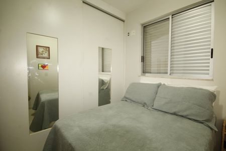Apartamento à venda com 75m², 2 quartos e 2 vagasquarto 2