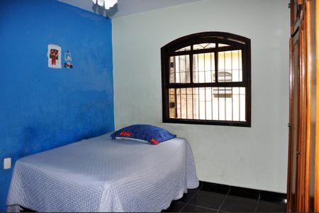 Casa à venda com 451m², 4 quartos e 6 vagas Casa à venda com 451m², 4 quartos e 6 vagasDetalhe - Quarto 02