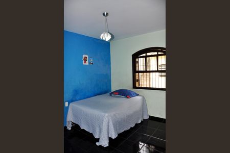 Casa à venda com 451m², 4 quartos e 6 vagas Casa à venda com 451m², 4 quartos e 6 vagasDetalhe - Quarto 02