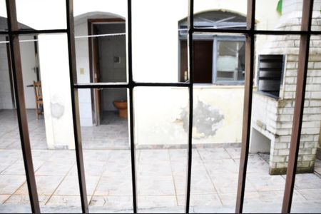 Casa à venda com 451m², 4 quartos e 6 vagas Casa à venda com 451m², 4 quartos e 6 vagasDetalhe - Vista do Quarto 01 com Suíte