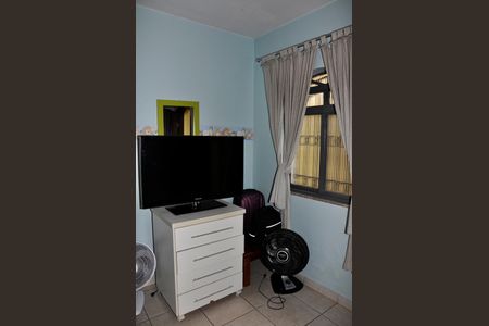 Casa à venda com 451m², 4 quartos e 6 vagas Casa à venda com 451m², 4 quartos e 6 vagasDetalhe - Quarto 04
