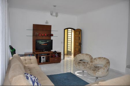 Casa à venda com 451m², 4 quartos e 6 vagas Casa à venda com 451m², 4 quartos e 6 vagasDetalhe - Sala