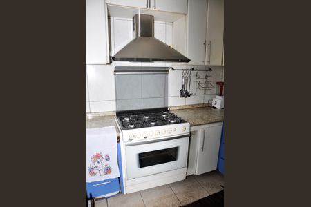 Casa à venda com 451m², 4 quartos e 6 vagas Casa à venda com 451m², 4 quartos e 6 vagasDetalhe - Cozinha
