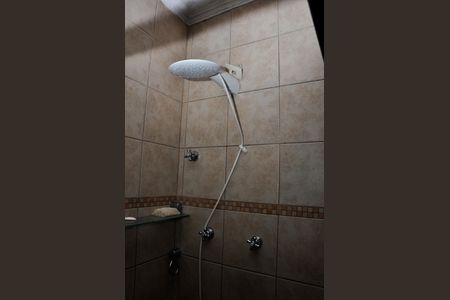 Casa à venda com 451m², 4 quartos e 6 vagas Casa à venda com 451m², 4 quartos e 6 vagasDetalhe - Banheiro Social
