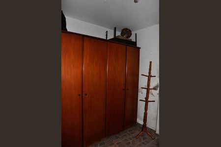 Casa à venda com 451m², 4 quartos e 6 vagas Casa à venda com 451m², 4 quartos e 6 vagasDispensa
