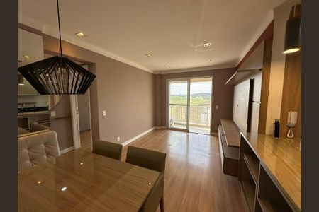 Sala de apartamento para alugar com 1 quarto, 51m² em Empresarial 18 do Forte, Barueri