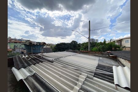 Casa à venda com 100m², 2 quartos e 1 vaga