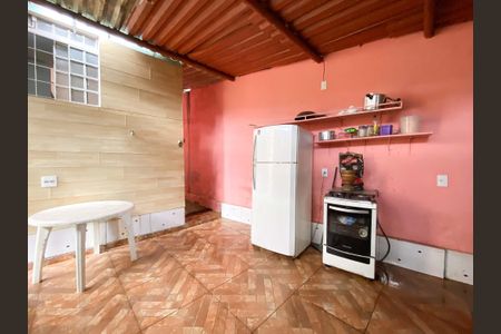 Casa à venda com 100m², 2 quartos e 1 vaga
