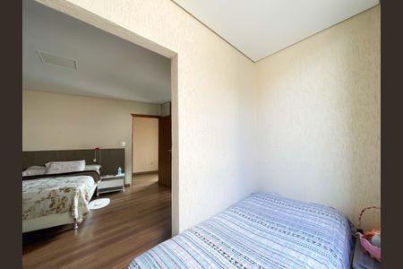 Casa à venda com 100m², 2 quartos e 1 vaga