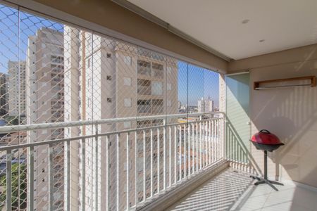 Apartamento à venda com 77m², 3 quartos e 2 vagasSacada