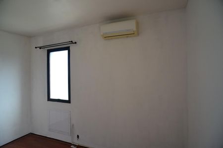Apartamento à venda com 79m², 2 quartos e 1 vagaSuíte