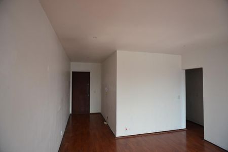 Apartamento à venda com 79m², 2 quartos e 1 vagaSala