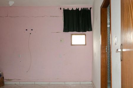 Casa para alugar com 70m², 2 quartos e 1 vagaQuarto