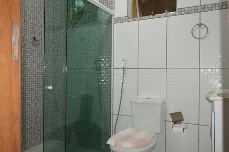 Casa para alugar com 70m², 2 quartos e 1 vagaBanheiro do Quarto 1