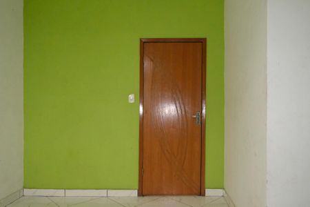 Casa para alugar com 70m², 2 quartos e 1 vagaQuarto