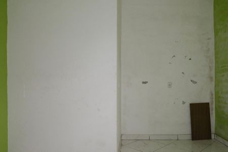 Casa para alugar com 70m², 2 quartos e 1 vagaQuarto