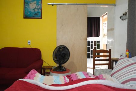 Casa para alugar com 70m², 2 quartos e 1 vagaSala